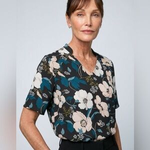 Laundry By Shelli Segal Black Floral V-Neck Blouse with Teal and Cream Accents